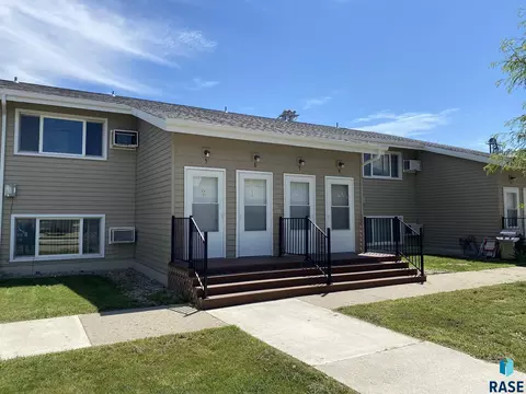 Other - 302 E Pine St, Philip, SD 57567 photo 2 of 8