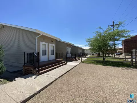 Other - 302 E Pine St, Philip, SD 57567 photo 3 of 8