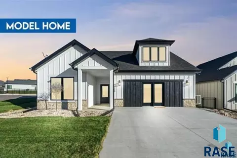 1628 N Rosemary Ave, Sioux Falls, SD 57110