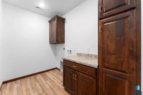Other - 961 Thomas Dr, Centerville, SD 57014 photo 4 of 9
