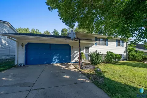 Other - 2012 E Tracy Ln, Sioux Falls, SD 57103 photo 2 of 12