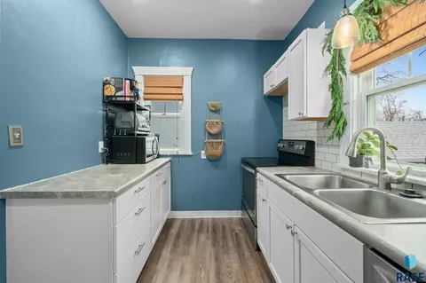 710 S Duluth Ave, Sioux Falls, SD 57104 photo 16