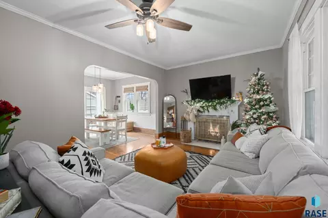 710 S Duluth Ave, Sioux Falls, SD 57104 photo 8
