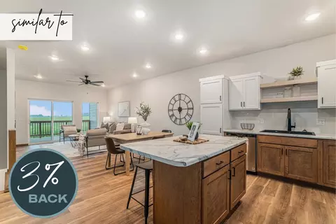 8017 E 44th St, Sioux Falls, SD 57110