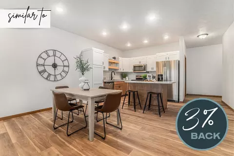 8019 E 44th St, Sioux Falls, SD 57110