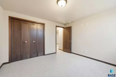2816 E Hazelnut St, Brandon, SD 57005 photo 22
