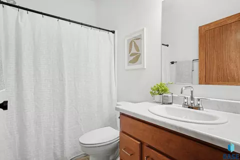 2523 E Cama Pl, Sioux Falls, SD 57108 photo 12