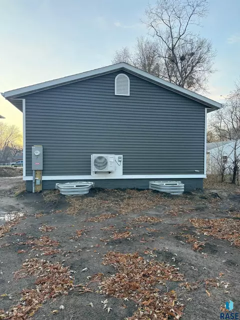 3412 12 N 10th Ave, Sioux Falls, SD 57104 photo 18