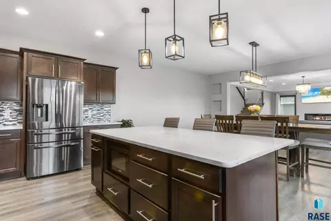 Kitchen - 3504 E Broken Arrow St, Sioux Falls, SD 57103 photo 5 of 5