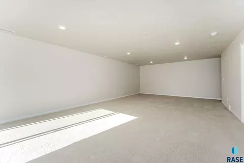 1015 E Fannings St, Tea, SD 57064 photo 22