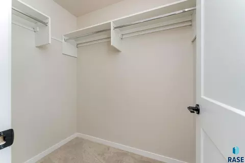 1015 E Fannings St, Tea, SD 57064 photo 9