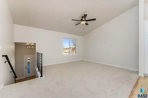 1015 E Fannings St, Tea, SD 57064 photo 18