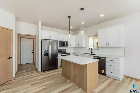 Kitchen - 1020 E Fannings St, Tea, SD 57064 photo 1 of 3