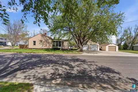 Other - 401 E 12th Ave, Mitchell, SD 57301 photo 4 of 7