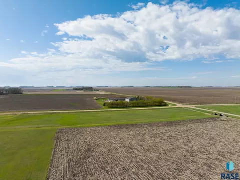 481 St Ave, Dell Rapids, SD 57022 photo 6