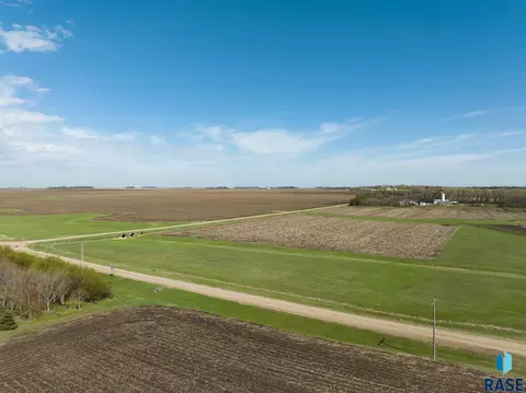 481 St Ave, Dell Rapids, SD 57022 photo 7