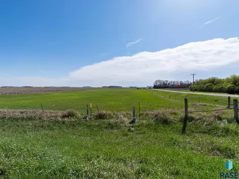 481 St Ave, Dell Rapids, SD 57022 photo 10