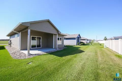 5408 E 65th St, Sioux Falls, SD 57108 photo 22