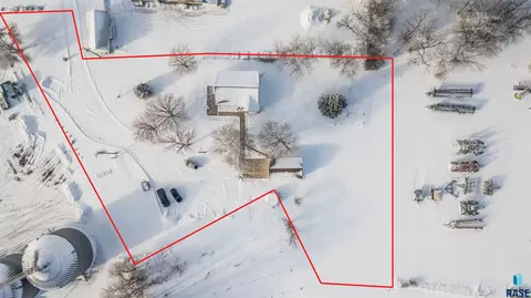 112 E Plum St, Freeman, SD 57029 photo 22
