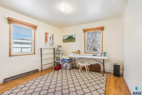 112 E Plum St, Freeman, SD 57029 photo 15