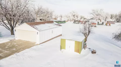112 E Plum St, Freeman, SD 57029 photo 20