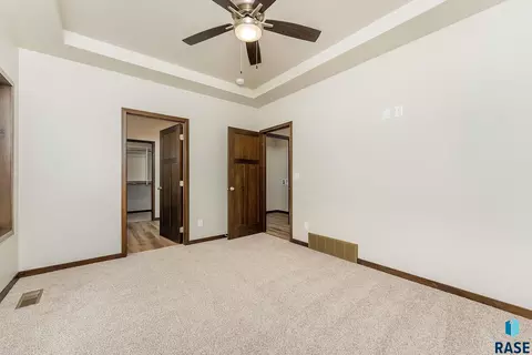 2312 E Brek St, Brandon, SD 57005 photo 11