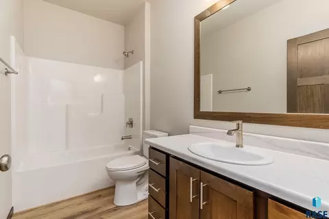 2312 E Brek St, Brandon, SD 57005 photo 18