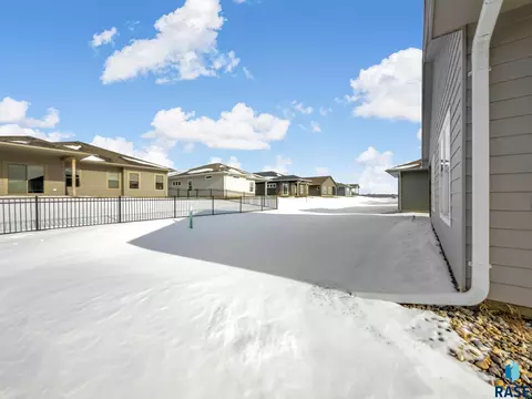 2312 E Brek St, Brandon, SD 57005 photo 21