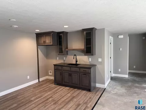 1101 N Scots Pine Dr, Sioux Falls, SD 57110 photo 41