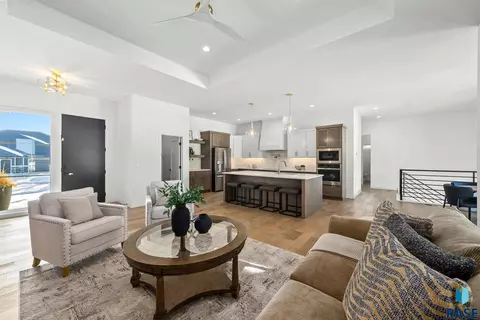 Living - 7400 E Shadow Pine Cir, Sioux Falls, SD 57110 photo 1 of 6