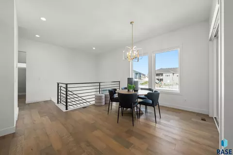 Dining - 7400 E Shadow Pine Cir, Sioux Falls, SD 57110 photo 1 of 2