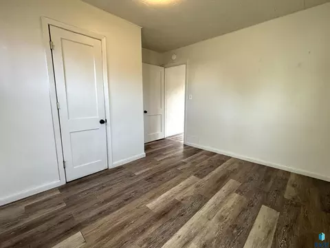 Bedroom - 724 W 1st Ave, Miller, SD 57362 photo 2 of 13