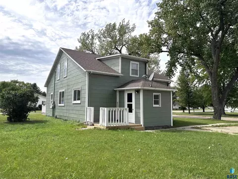 Other - 724 W 1st Ave, Miller, SD 57362 photo 16 of 27