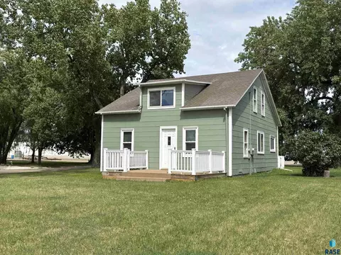 Other - 724 W 1st Ave, Miller, SD 57362 photo 22 of 27