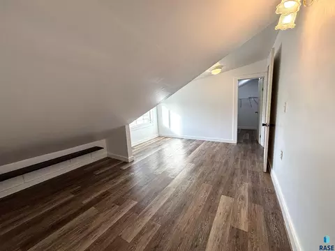 Bedroom - 724 W 1st Ave, Miller, SD 57362 photo 11 of 13
