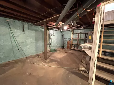 Other - 724 W 1st Ave, Miller, SD 57362 photo 10 of 27