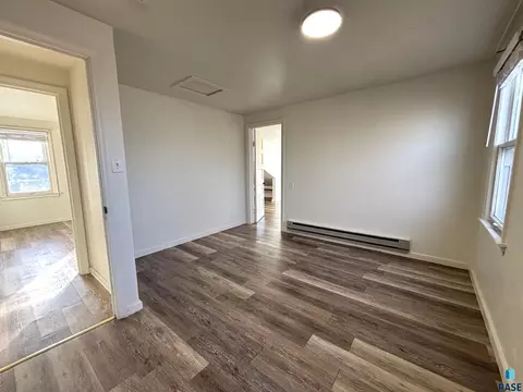 Bedroom - 724 W 1st Ave, Miller, SD 57362 photo 7 of 13