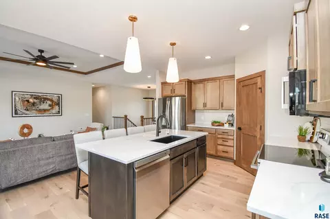 Kitchen - 210 E 8th St, Tea, SD 57064 photo 6 of 8