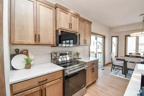 Kitchen - 210 E 8th St, Tea, SD 57064 photo 8 of 8