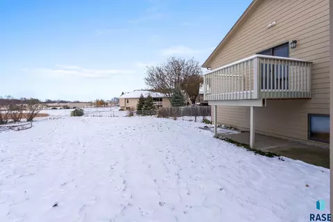904 S Jay Cir, Sioux Falls, SD 57103 photo 27