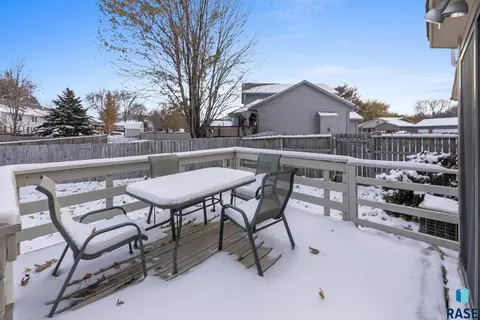 904 S Jay Cir, Sioux Falls, SD 57103 photo 31