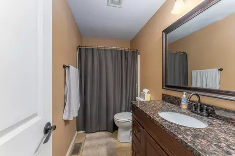 Bath - 3609 E 3611 E 18th St, Sioux Falls, SD 57103 photo 1 of 1