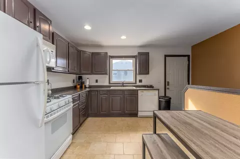 Kitchen - 3609 E 3611 E 18th St, Sioux Falls, SD 57103 photo 3 of 3