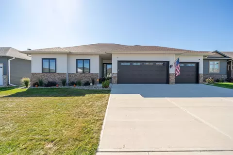 5405 E 64th St, Sioux Falls, SD 57108 photo 3