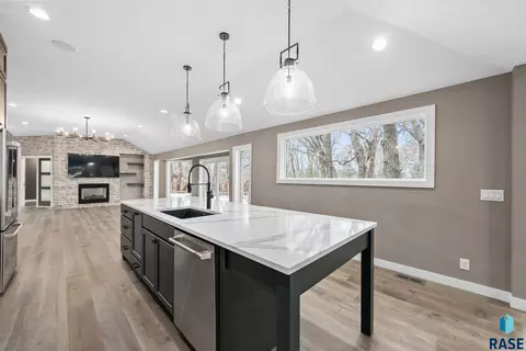 Kitchen - 1200 E Tomar Rd, Sioux Falls, SD 57105 photo 1 of 3