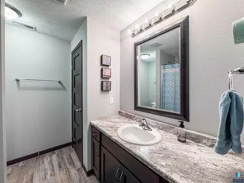 9519 W Broek Dr, Sioux Falls, SD 57106 photo 21