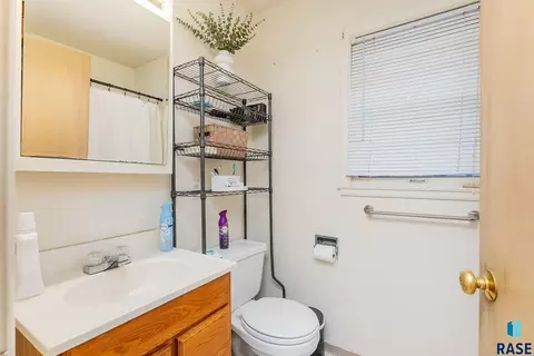 2001 W 22nd St, Sioux Falls, SD 57105 photo 12