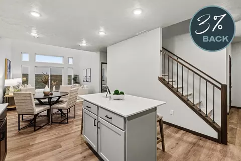 8012 E Tencate Pl, Sioux Falls, SD 57110