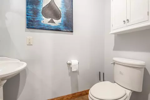 Bath - 46872 250th St, Baltic, SD 57003 photo 1 of 2