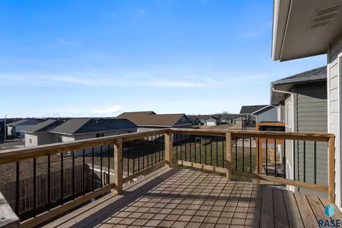 1709 E 71st St N, Sioux Falls, SD 57104 photo 34